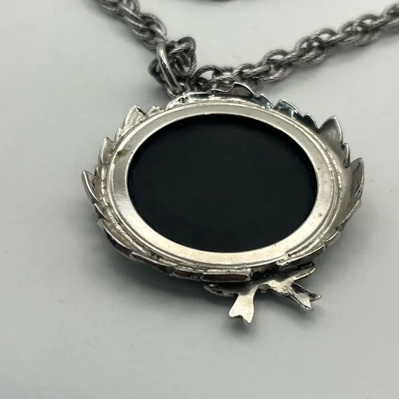 Whiting & Davis intaglio grey cameo silver tone rope chain necklace vintage - Picture 10 of 14